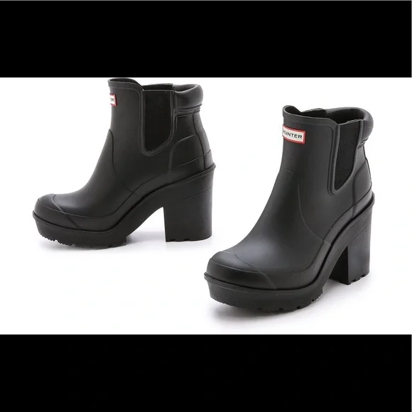 HunterBlock Heel in Black - 7/EU38